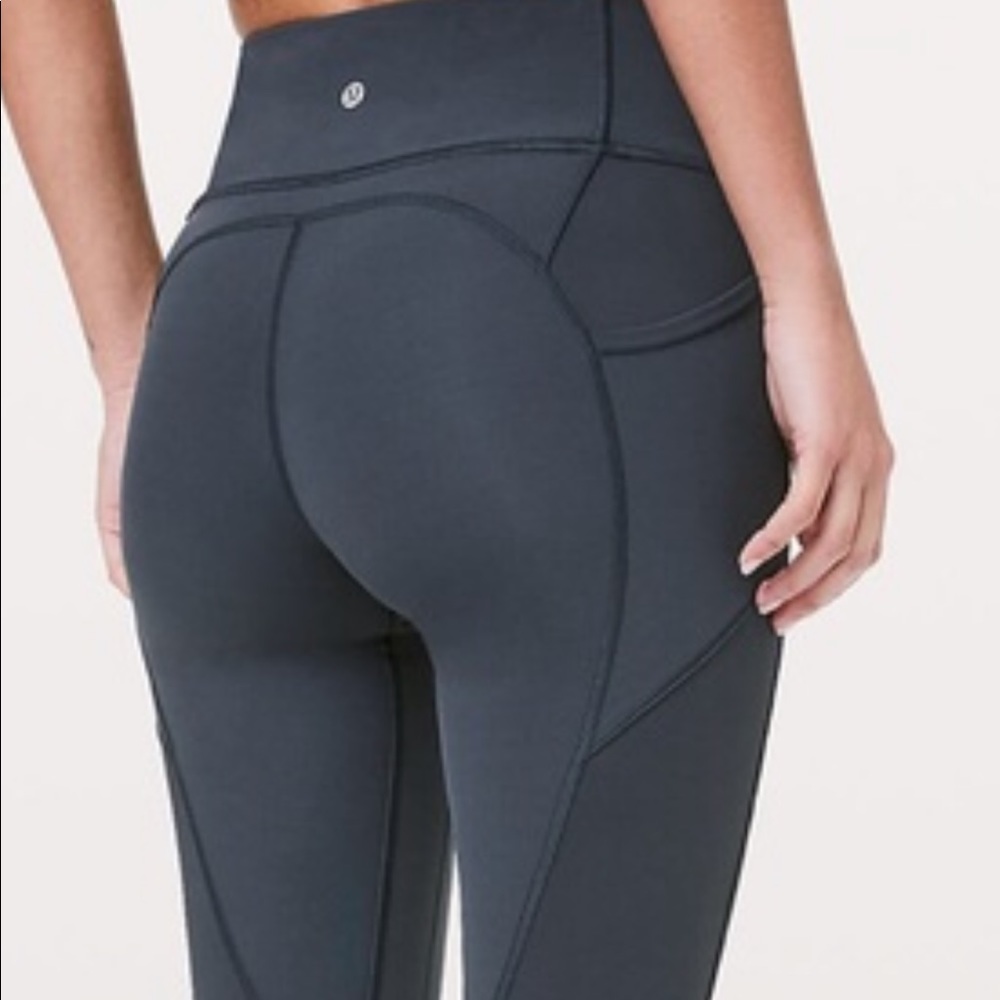Lululemon atrp legging sz 6 new without tags